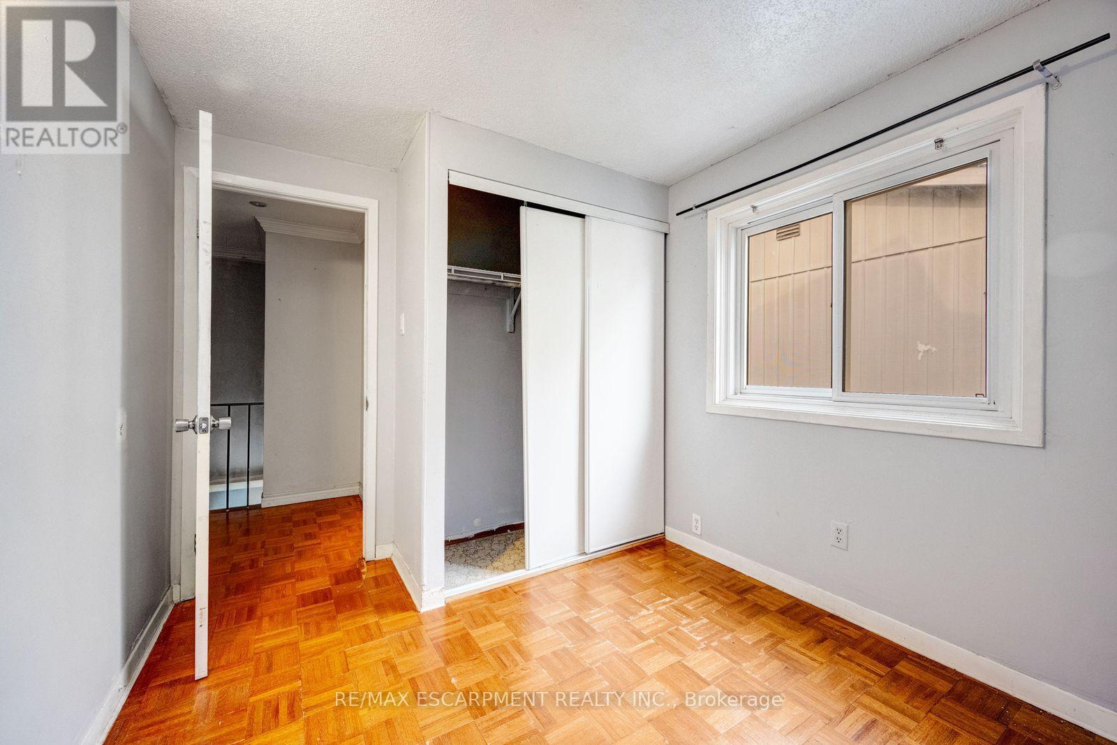 13 Holmstead Court Property Photo 22
