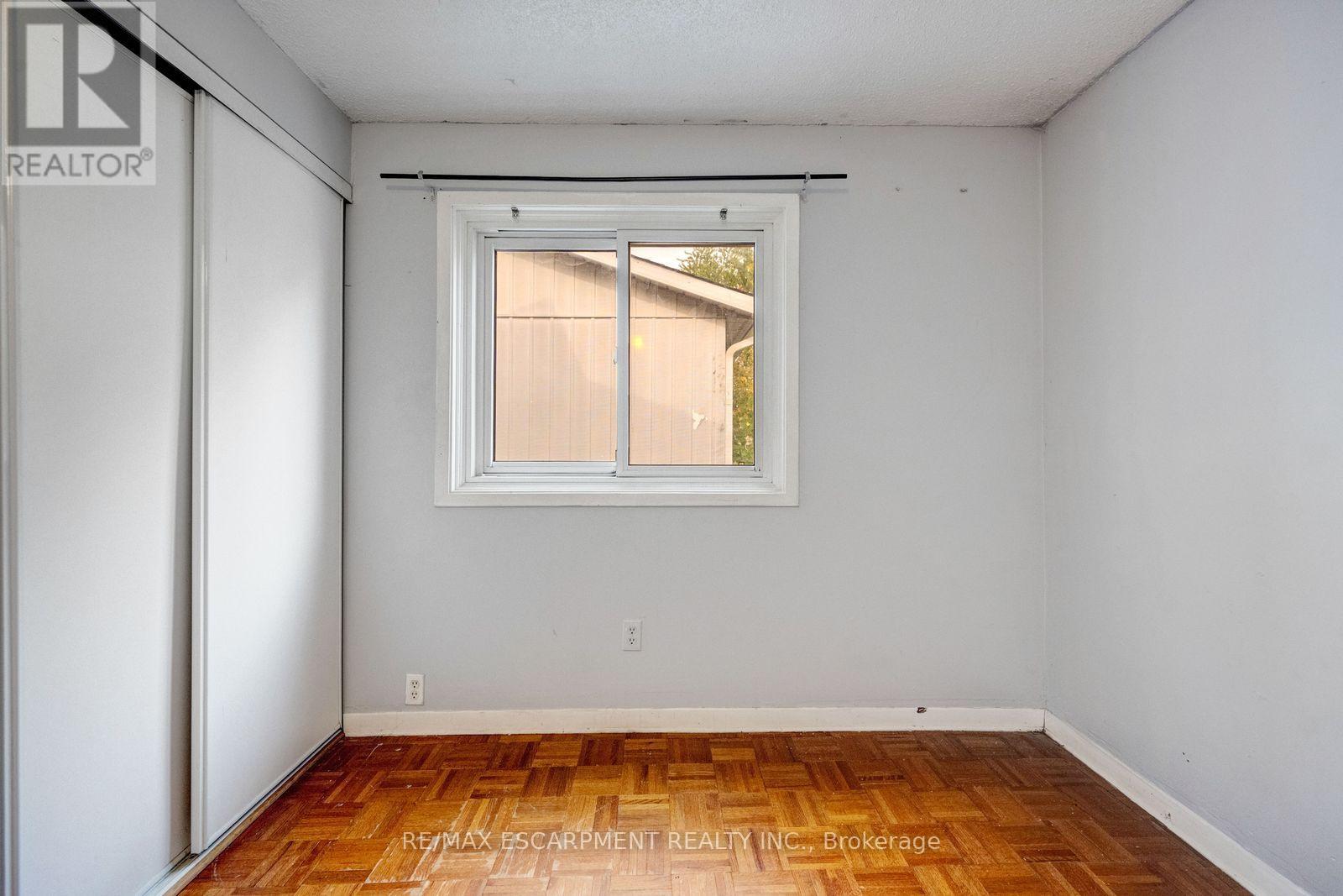 13 Holmstead Court Property Photo 24