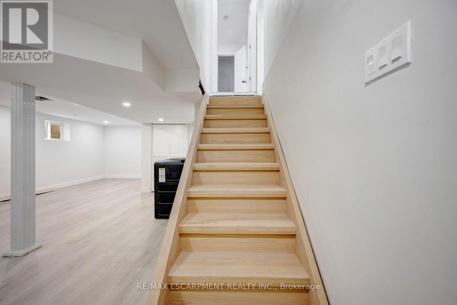 13 Holmstead Court Property Photo 31