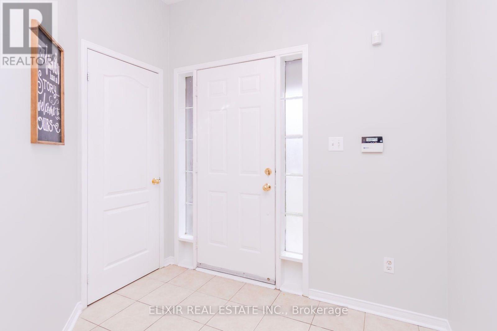 32 Trumpet Valley Boulevard Property Photo 4