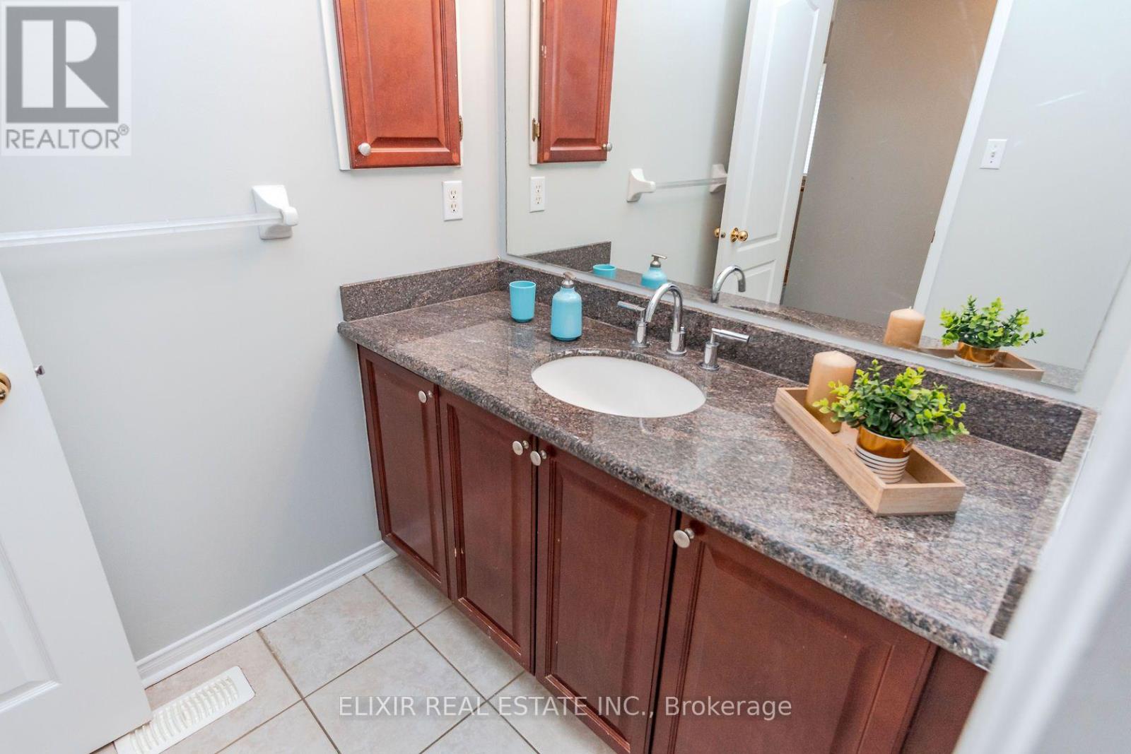 32 Trumpet Valley Boulevard Property Photo 19