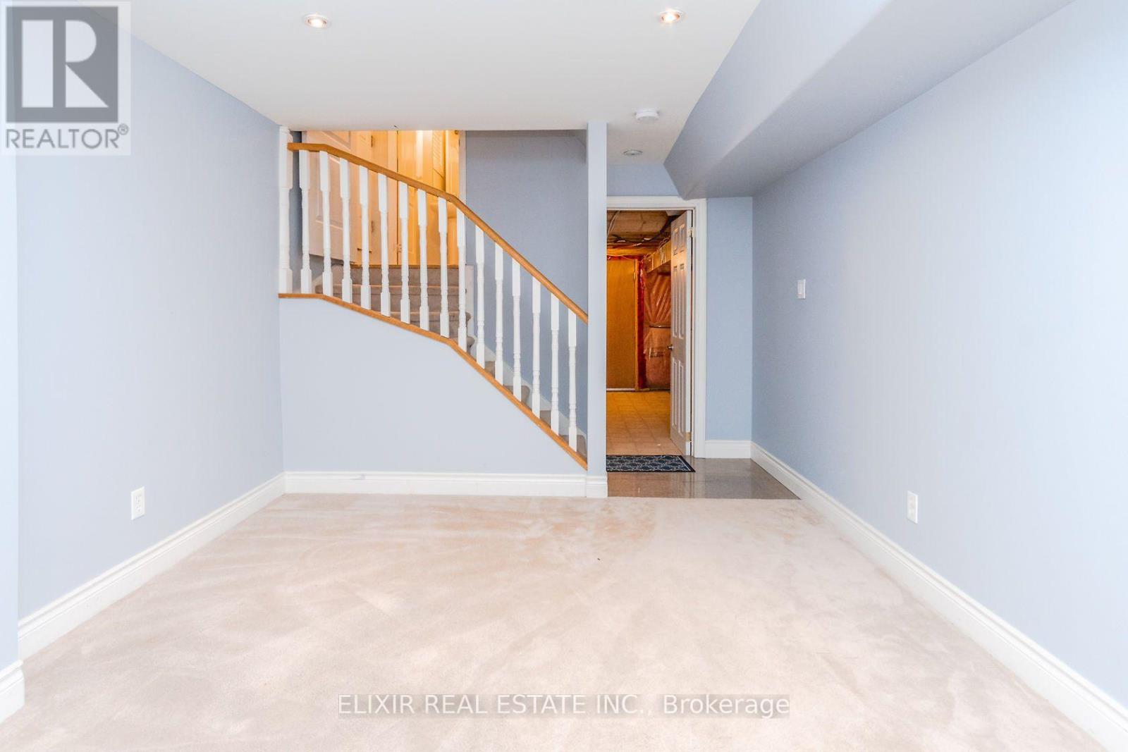 32 Trumpet Valley Boulevard Property Photo 20
