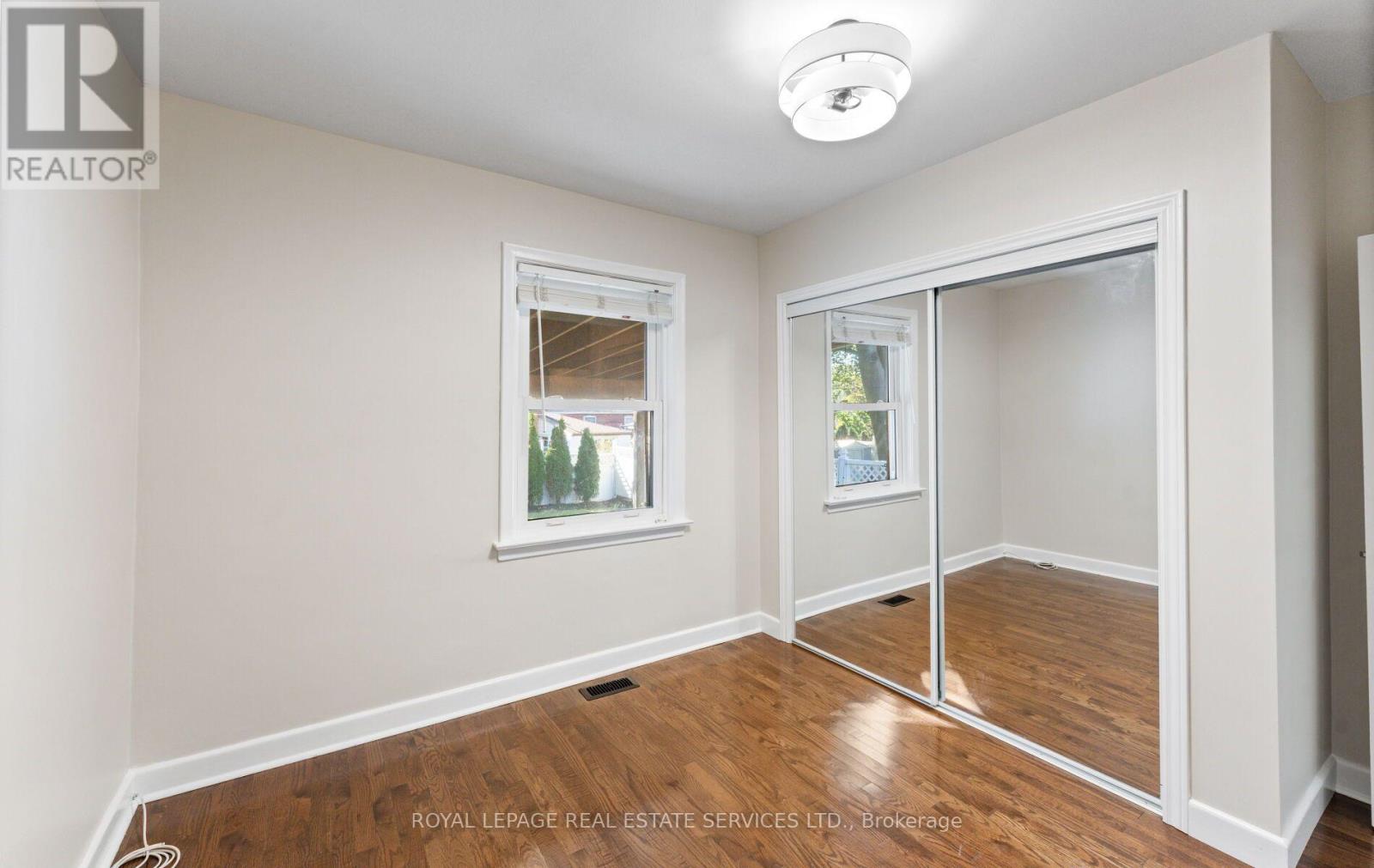 90 Silverhill Drive Property Photo 13