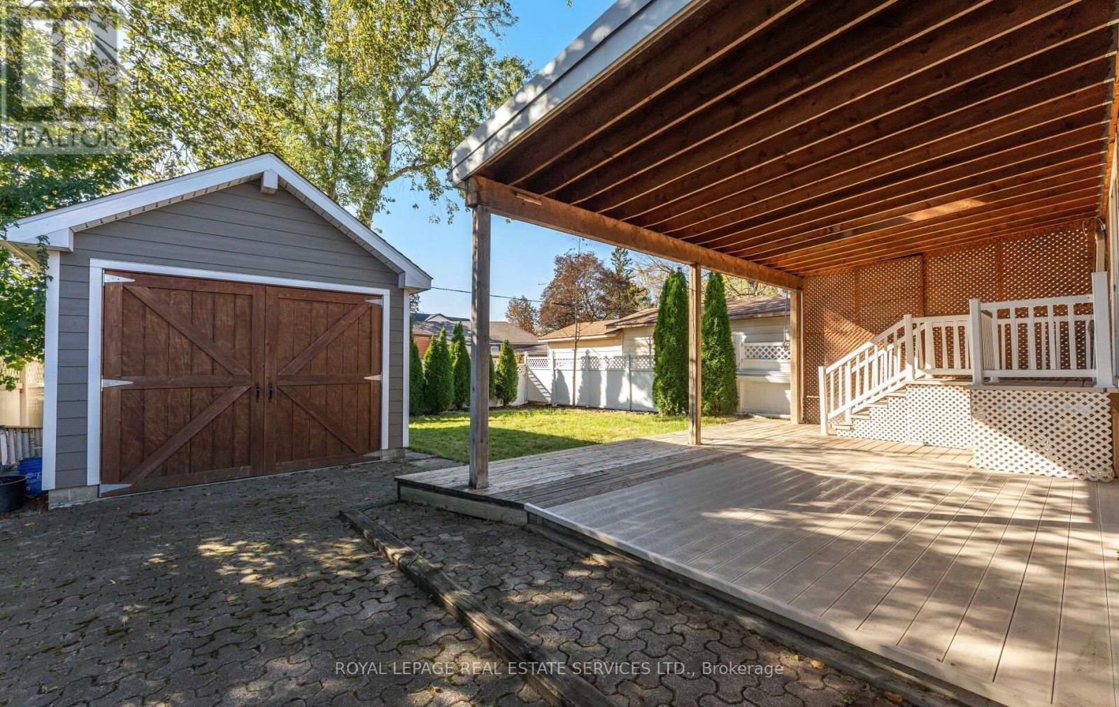 90 Silverhill Drive Property Photo 20
