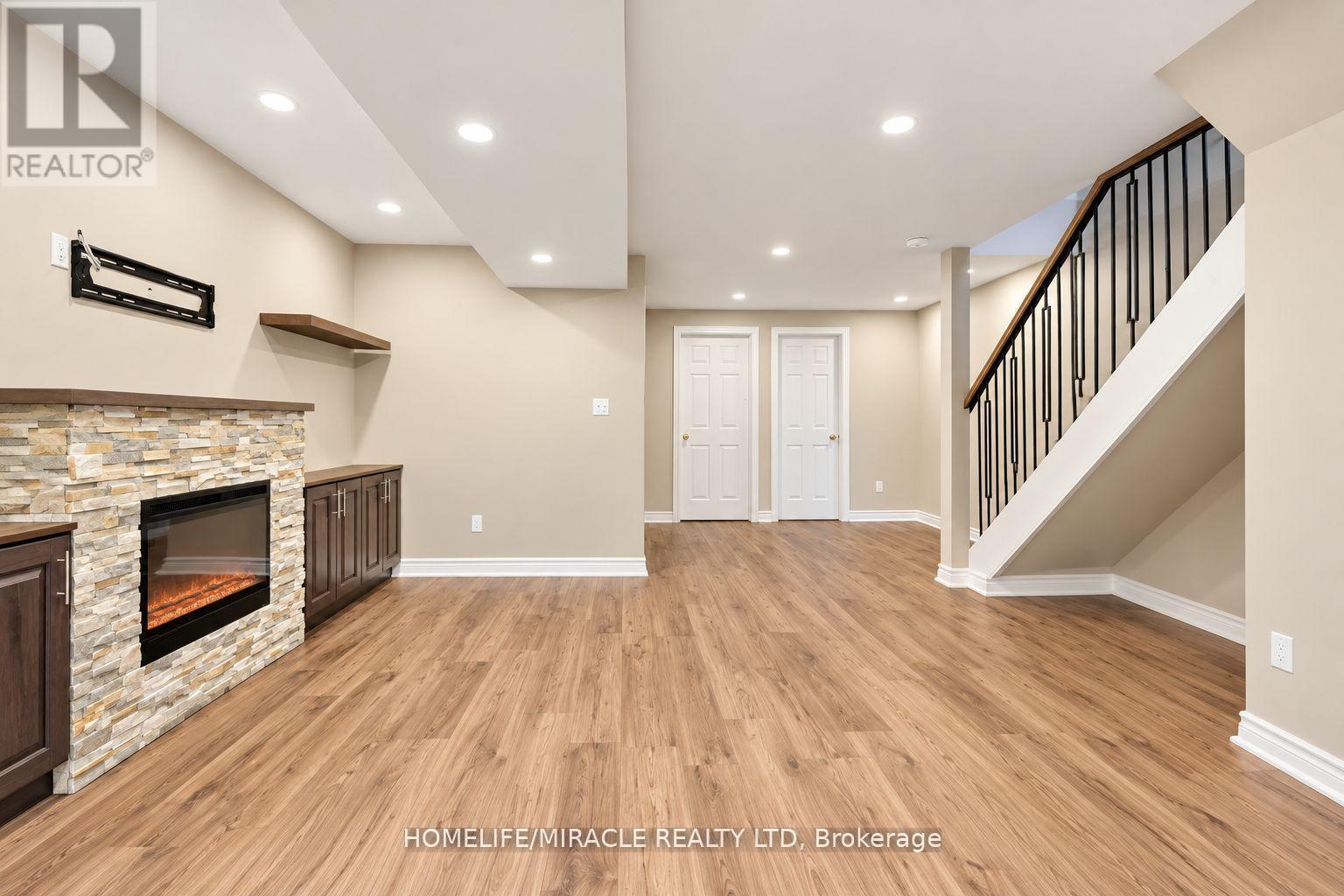 7683 Doverwood Drive Property Photo 43