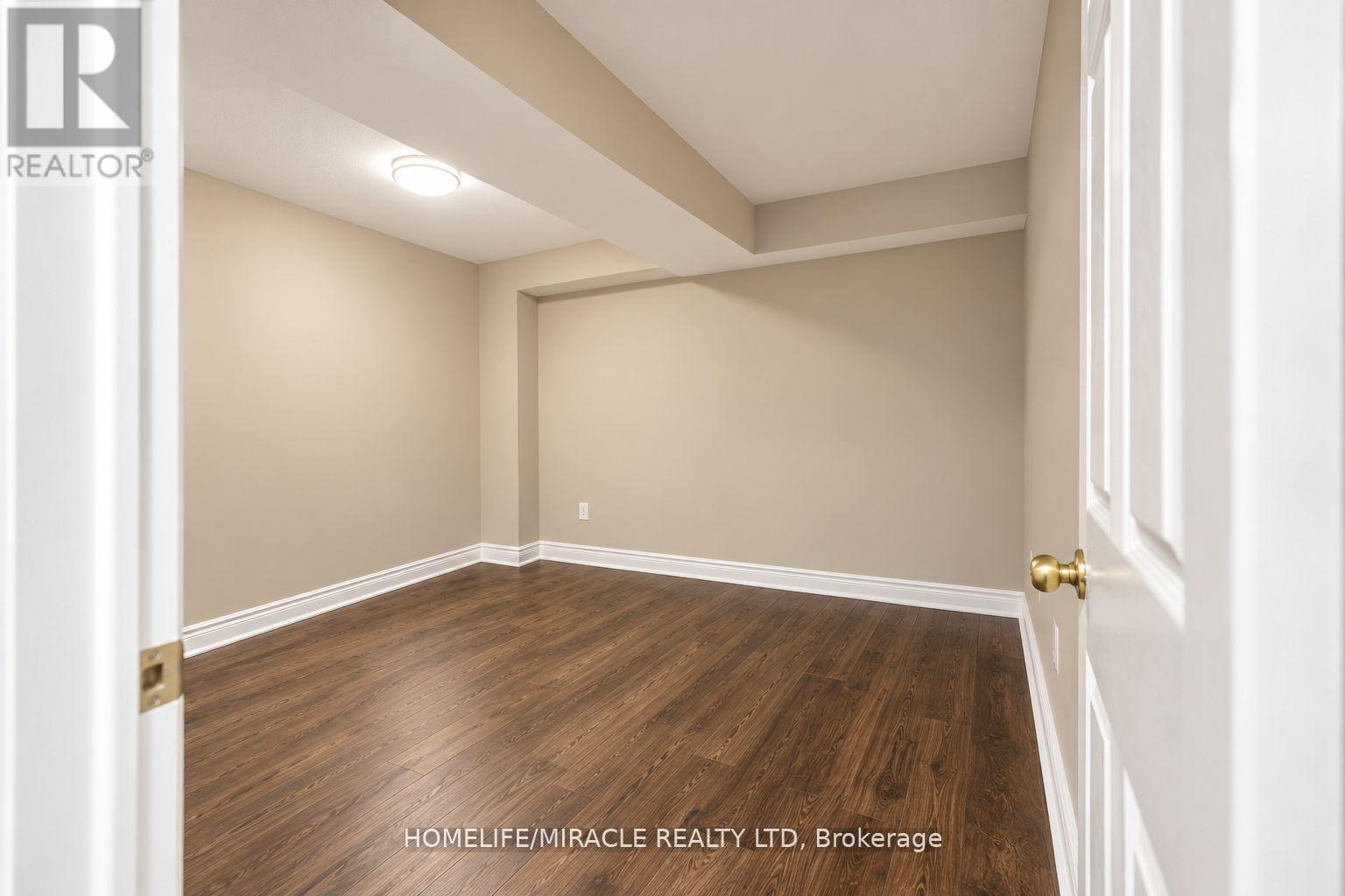 7683 Doverwood Drive Property Photo 44