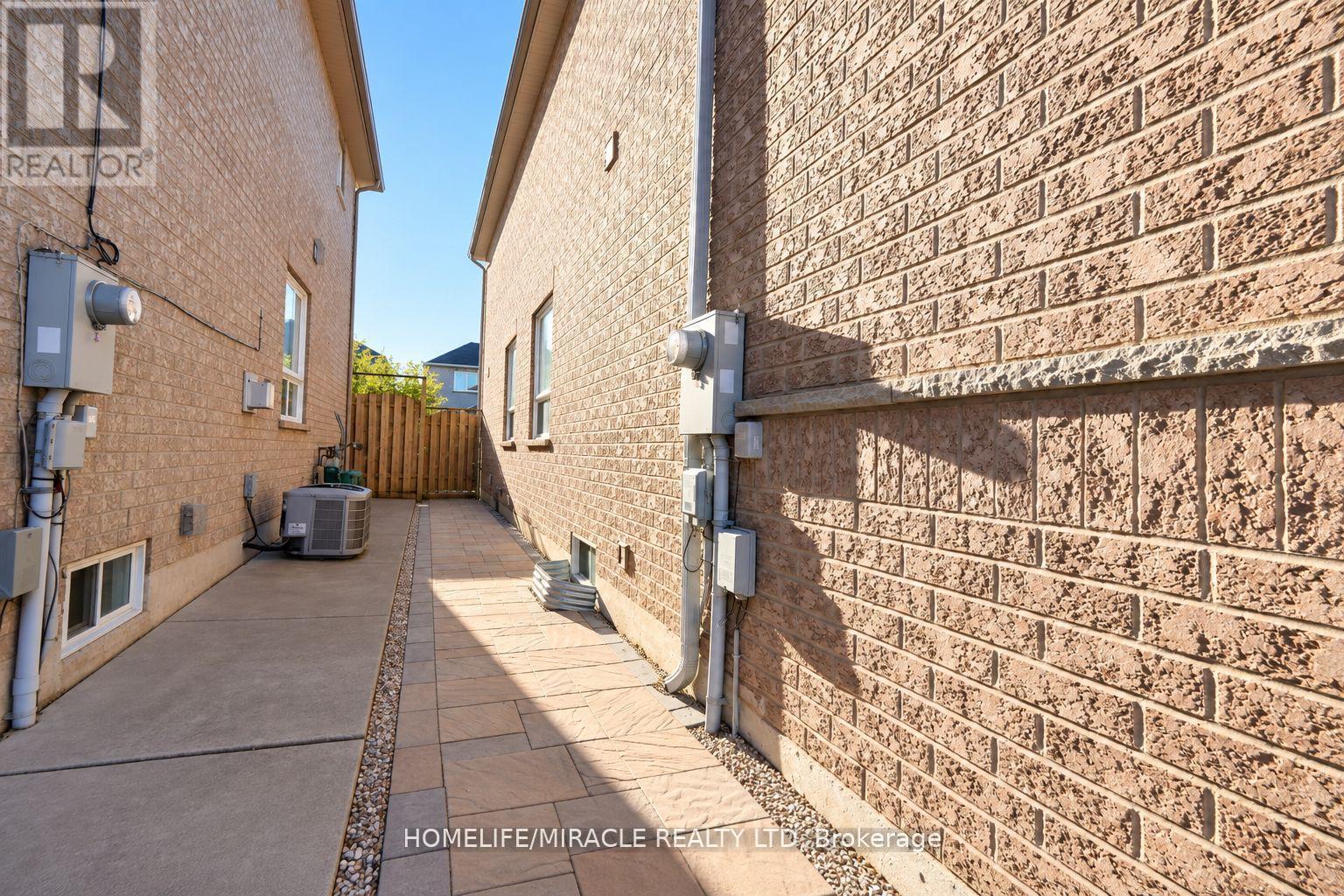 7683 Doverwood Drive Property Photo 48