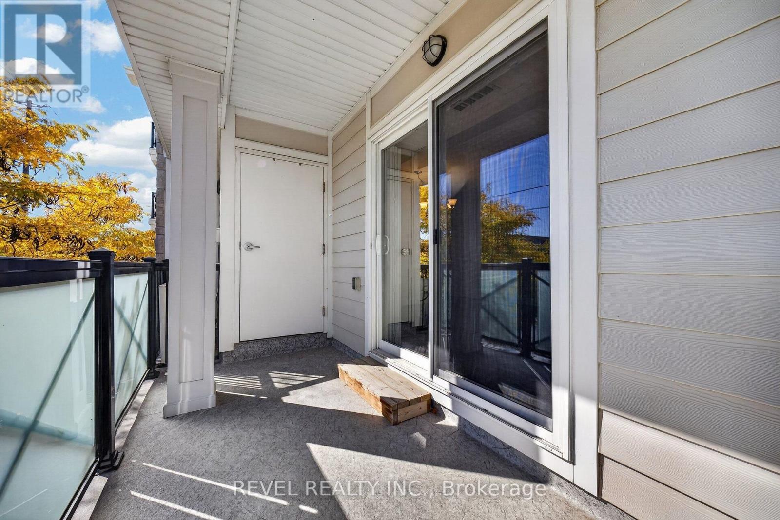 209 - 1045 Nadalin Heights Property Photo 32