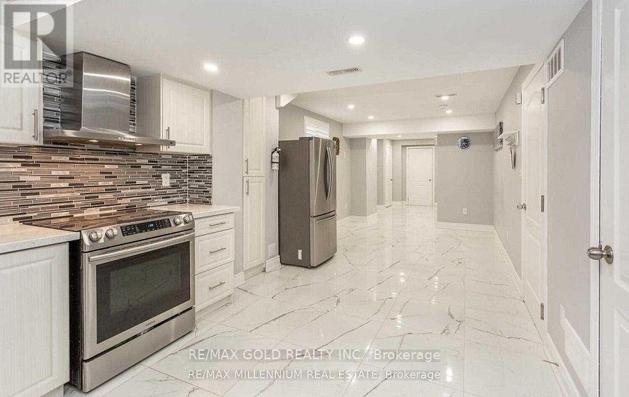 7 Vetch Street Property Photo 35