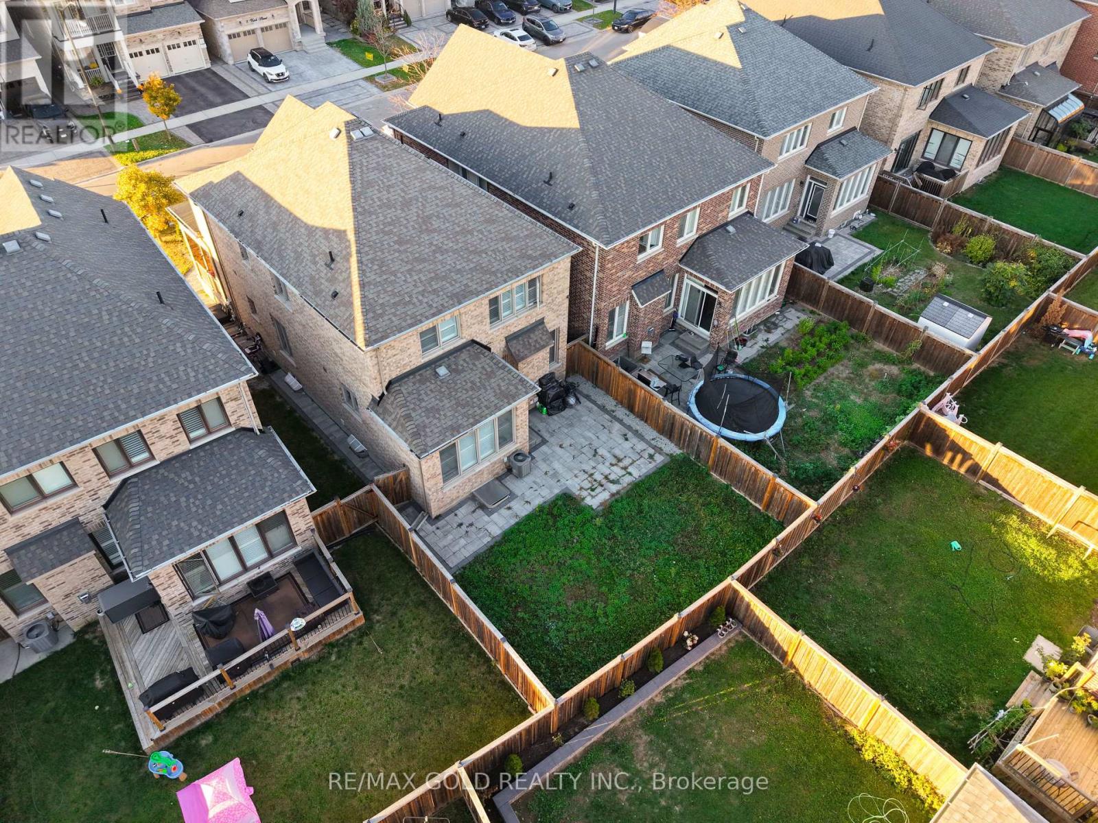 7 Vetch Street Property Photo 43