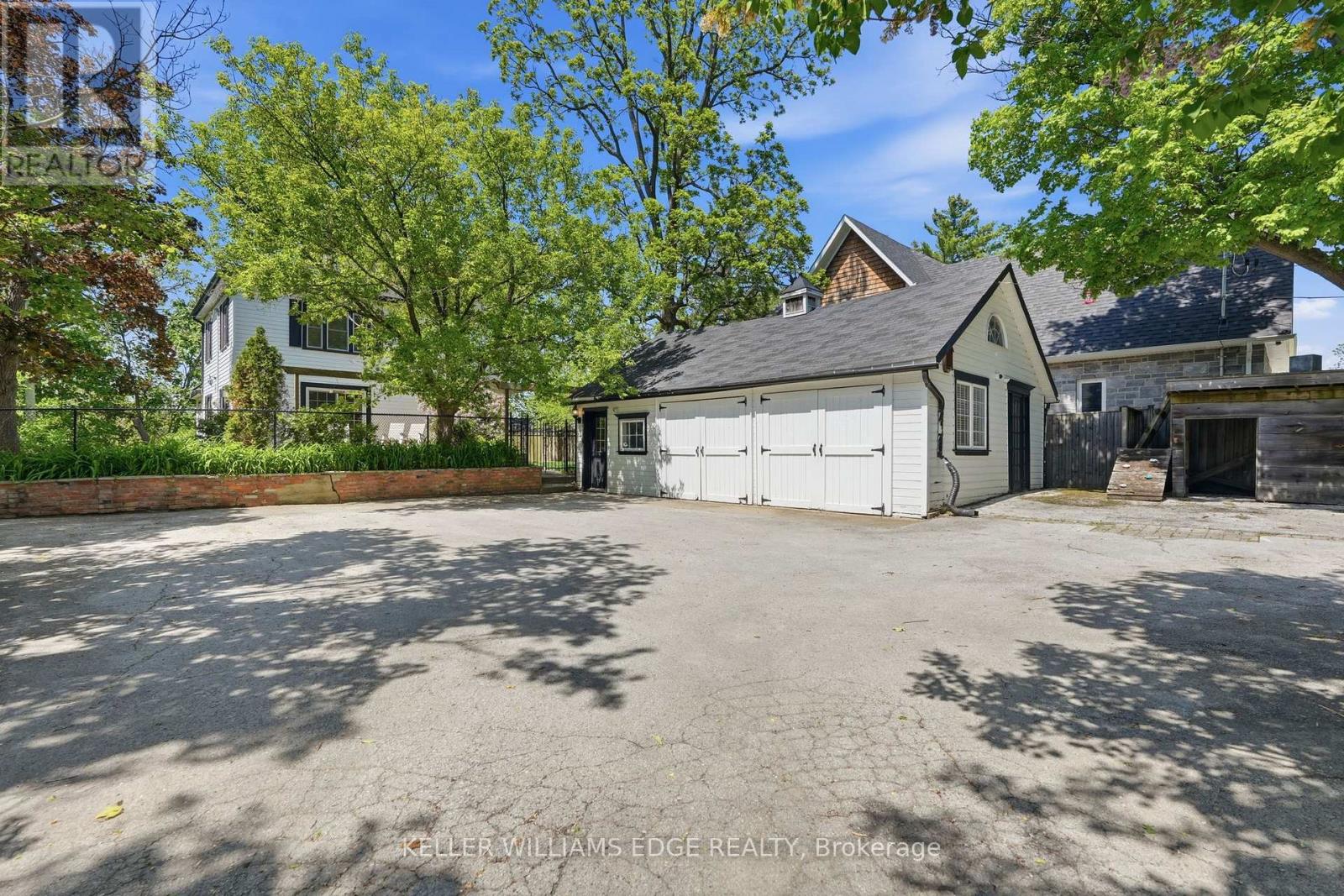 6123 Guelph Line Property Photo 5
