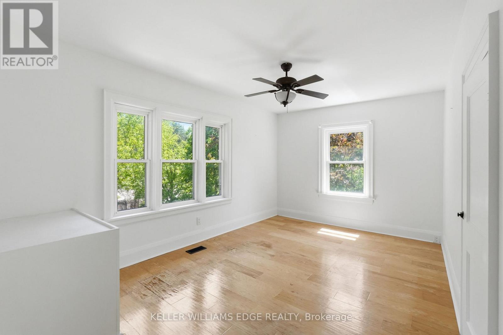 6123 Guelph Line Property Photo 24