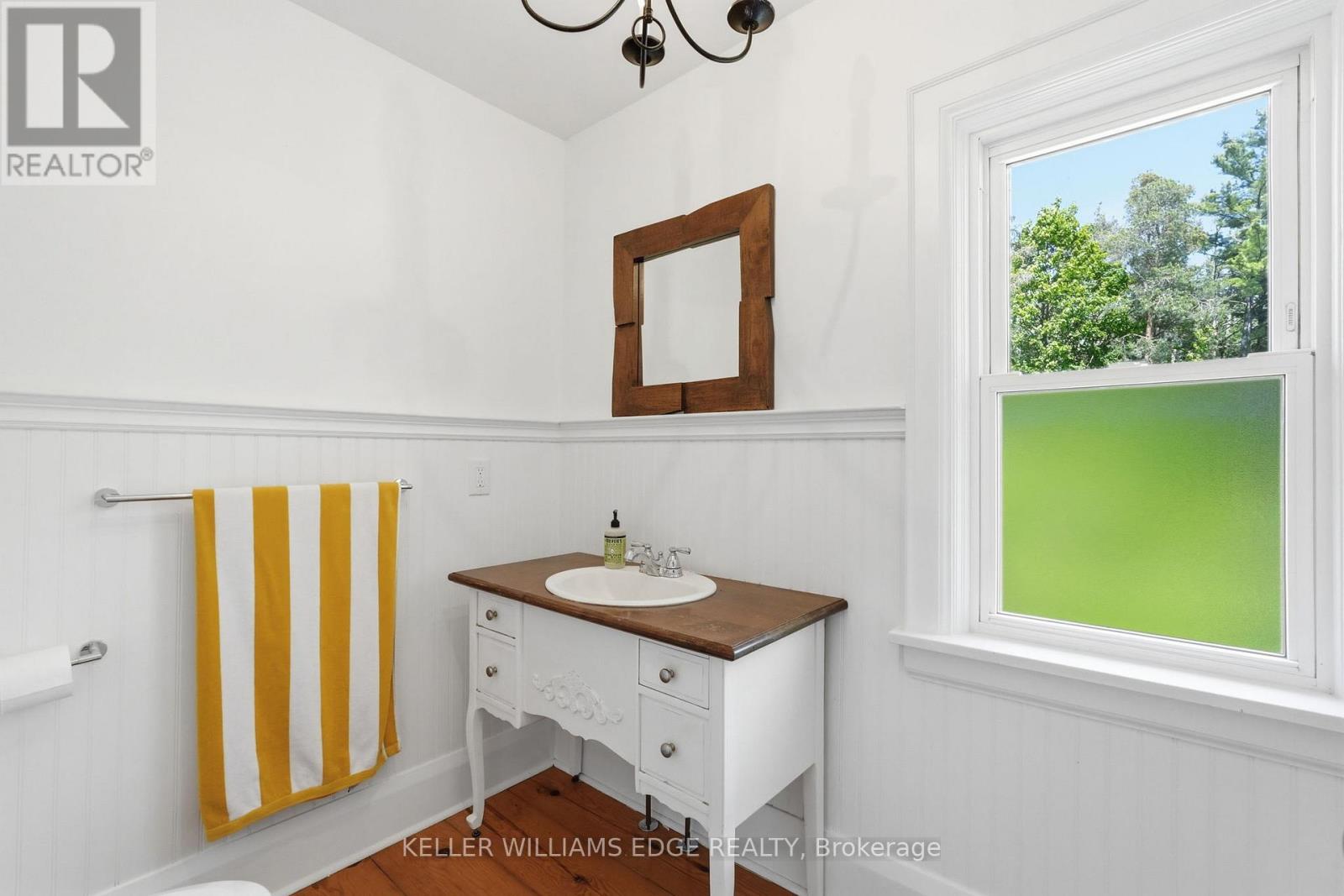 6123 Guelph Line Property Photo 31