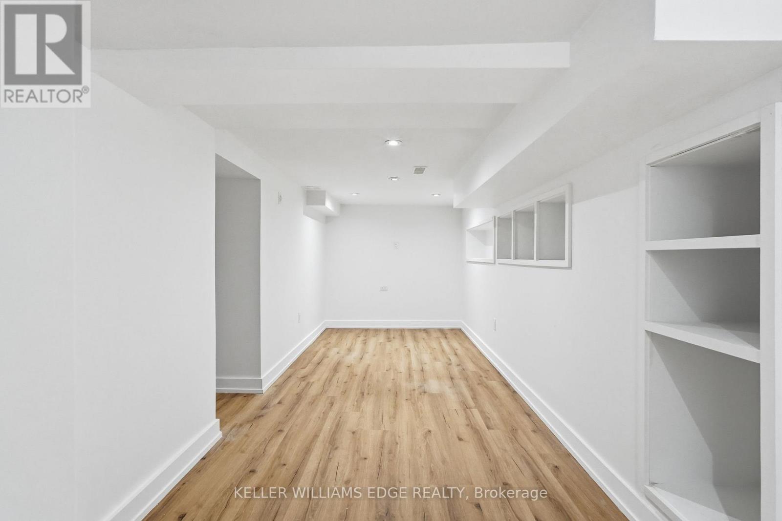 6123 Guelph Line Property Photo 34