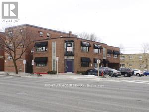 181 Lakeshore Road E Property Photo 5