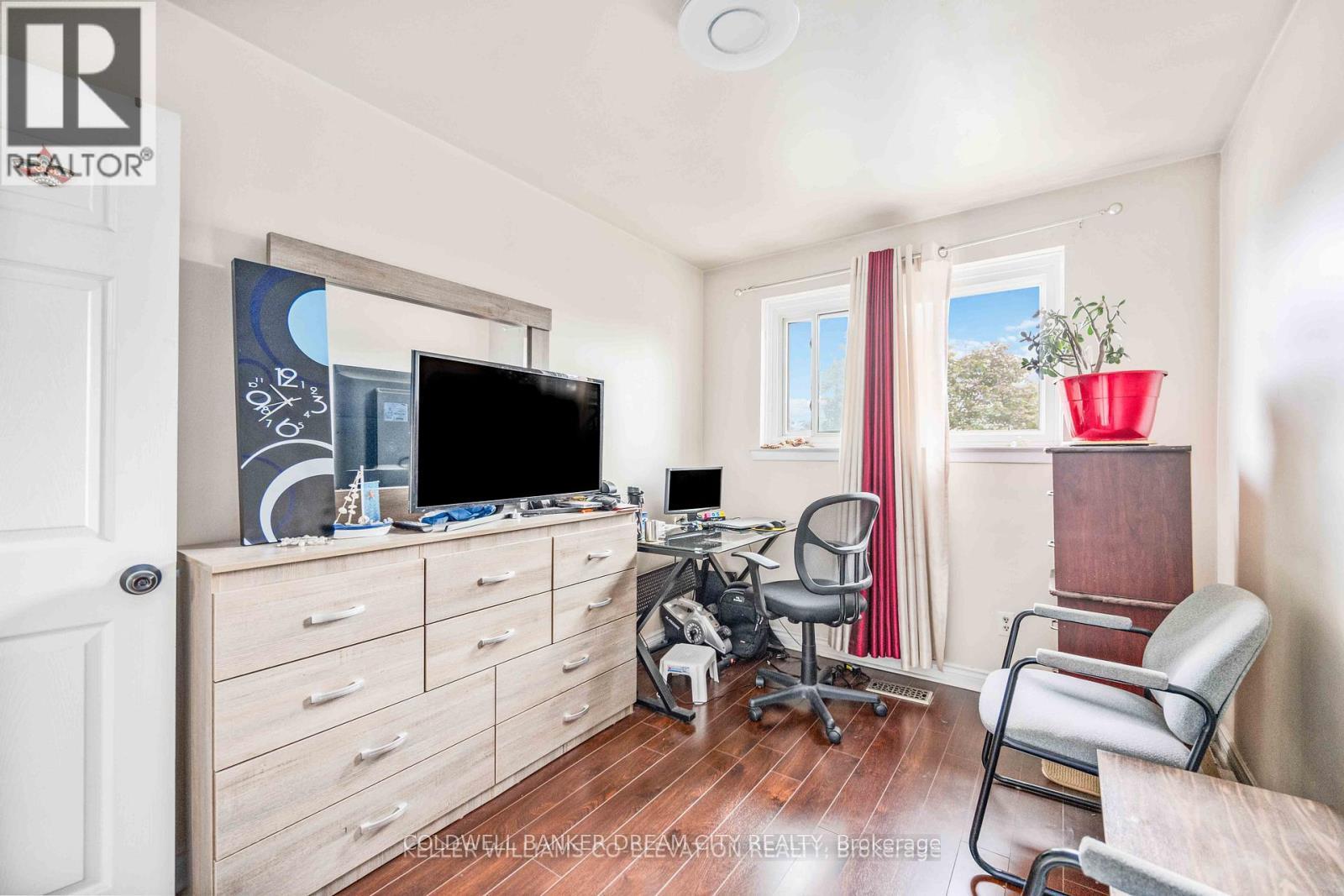 Upper - 3073 Ireson Court Property Photo 11