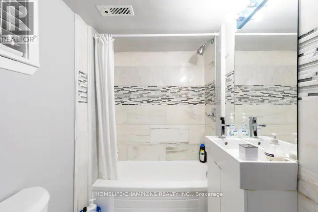 Bsmt - 112 Springhurst Avenue Property Photo 9