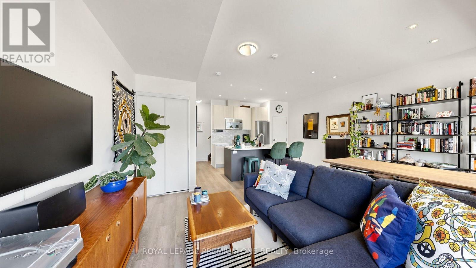 203 - 441 Jane Street Property Photo 20