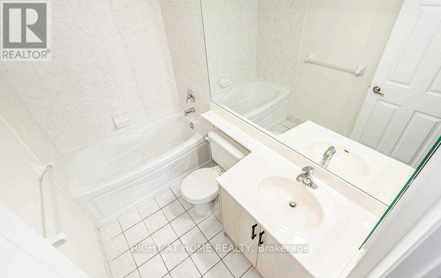 235 - 3888 Duke Of York Boulevard Property Photo 19