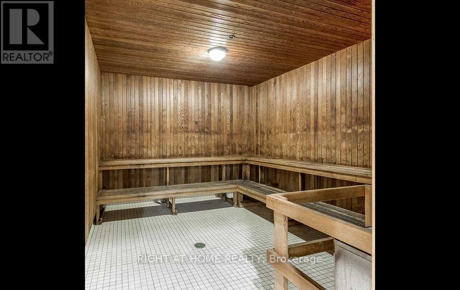 235 - 3888 Duke Of York Boulevard Property Photo 30