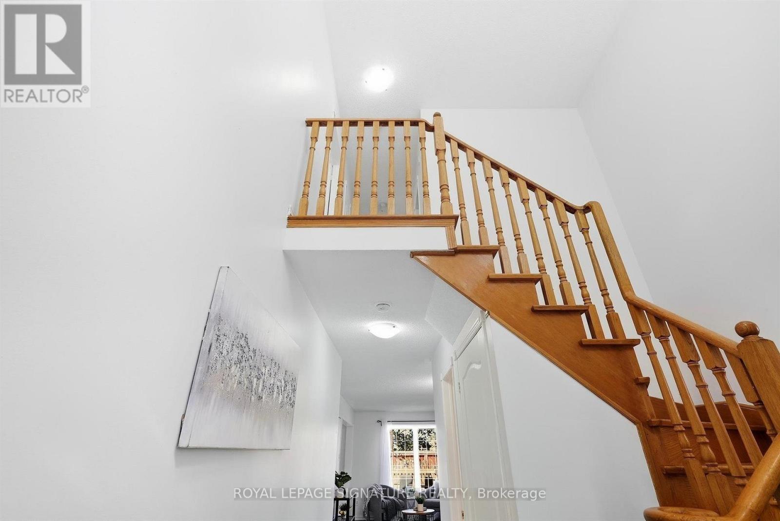 106 Heartleaf Crescent Property Photo 18