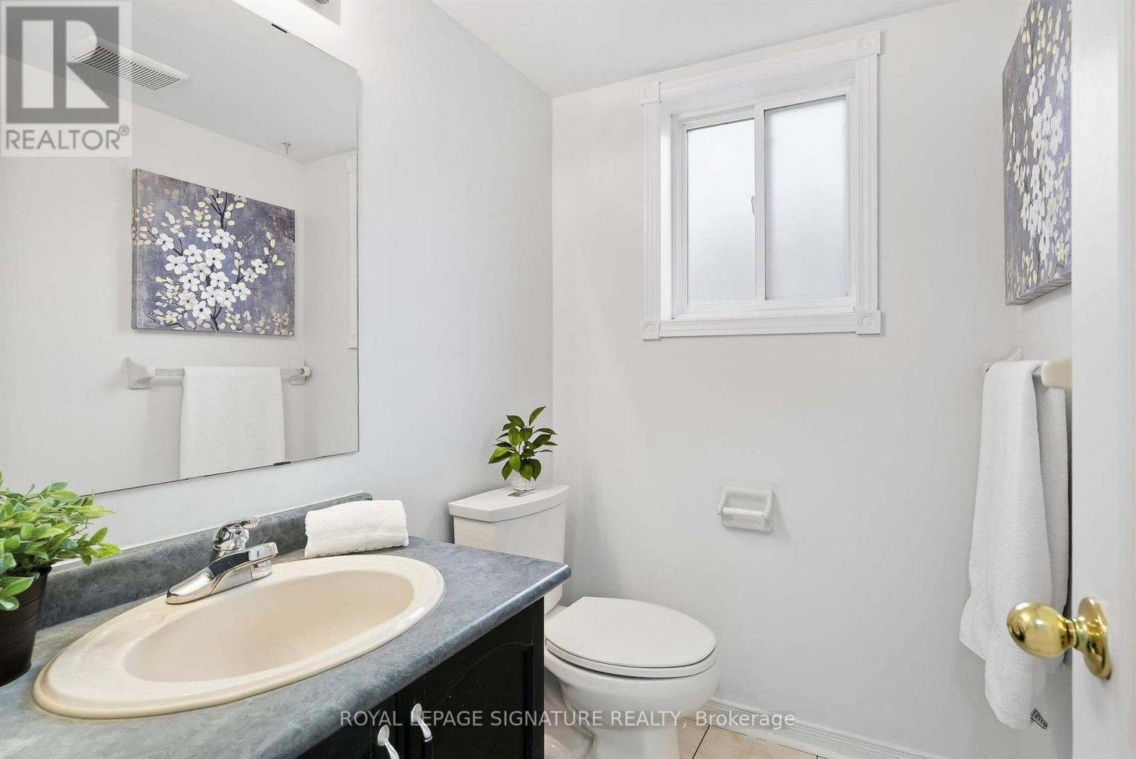 106 Heartleaf Crescent Property Photo 29