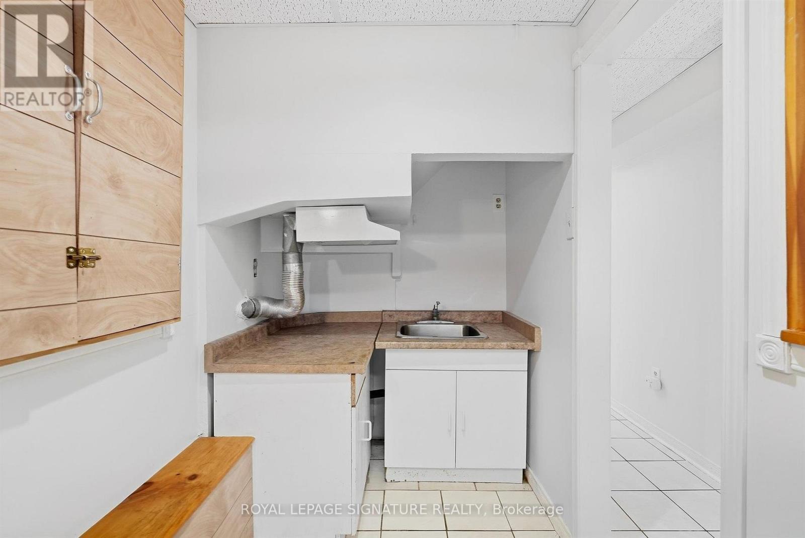 106 Heartleaf Crescent Property Photo 33