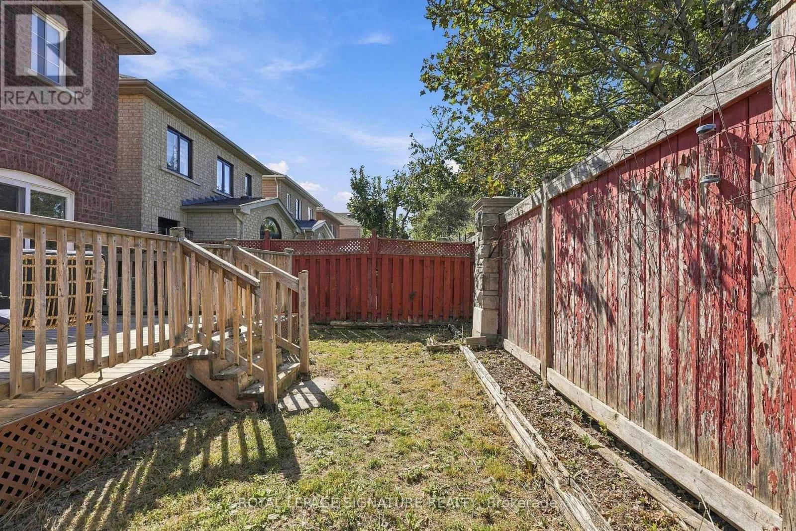 106 Heartleaf Crescent Property Photo 41