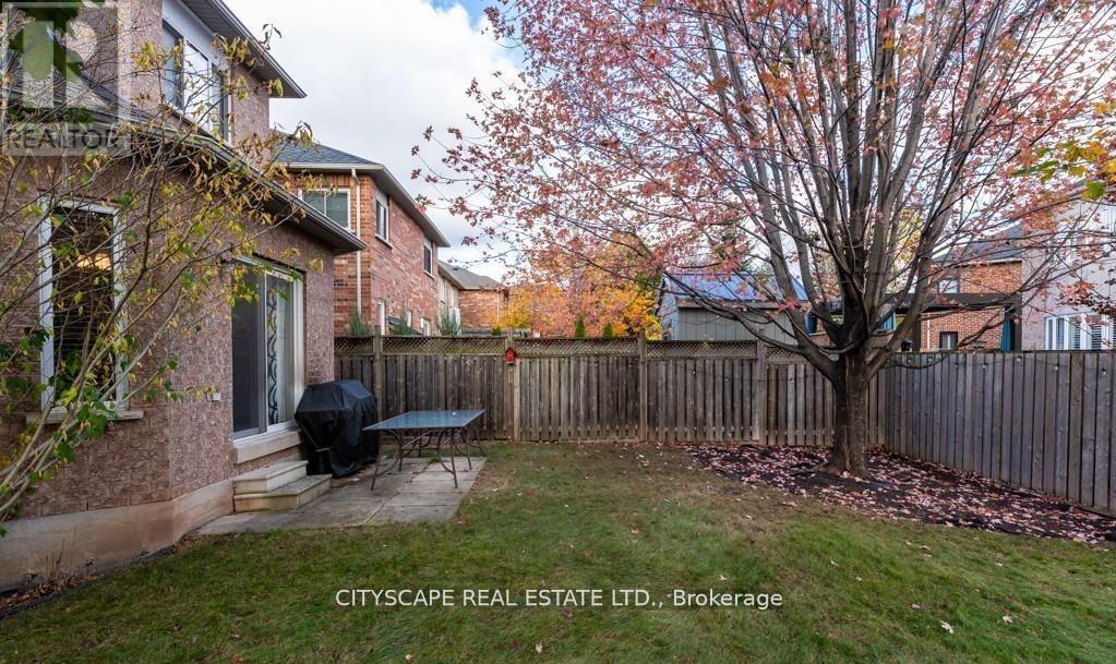5436 Blue Spruce Avenue Property Photo 24