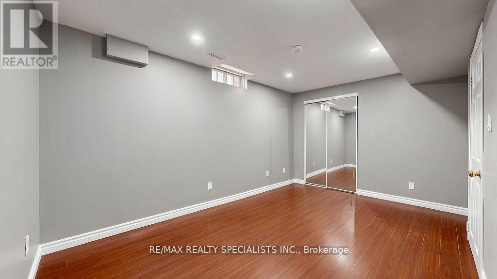 59 Sunforest Drive Property Photo 28