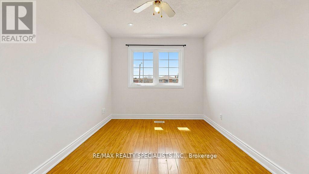 59 Sunforest Drive Property Photo 42
