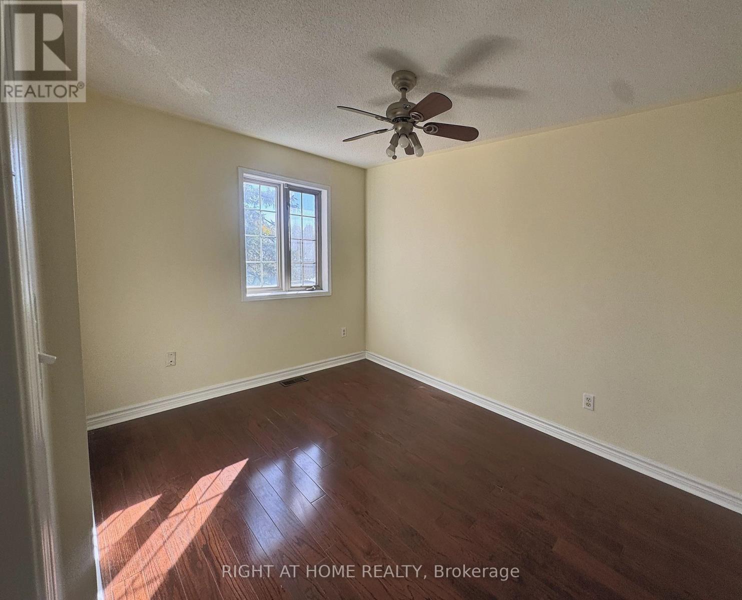 14 Acme Crescent Property Photo 14