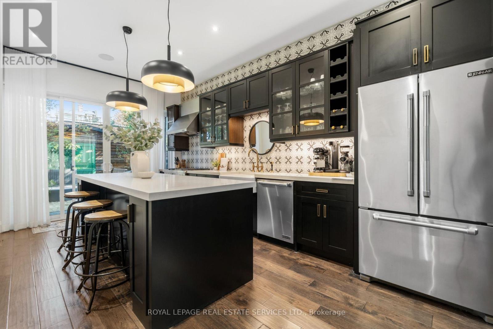 37 Fuller Avenue Property Photo 11