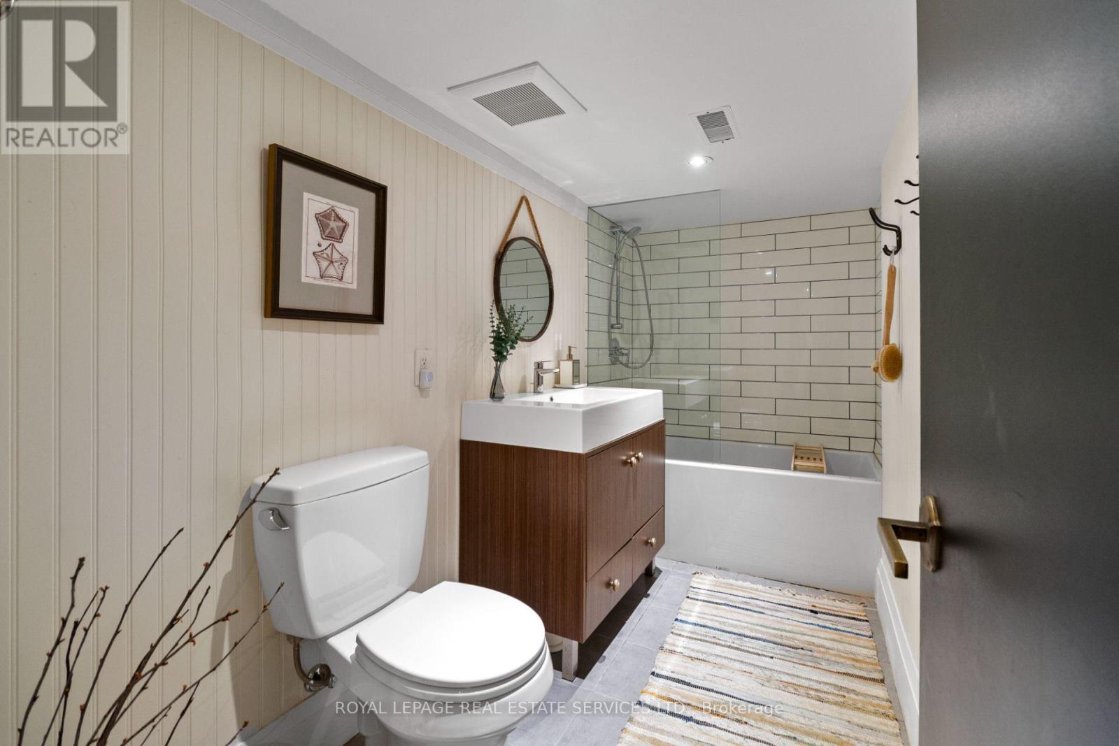 37 Fuller Avenue Property Photo 39