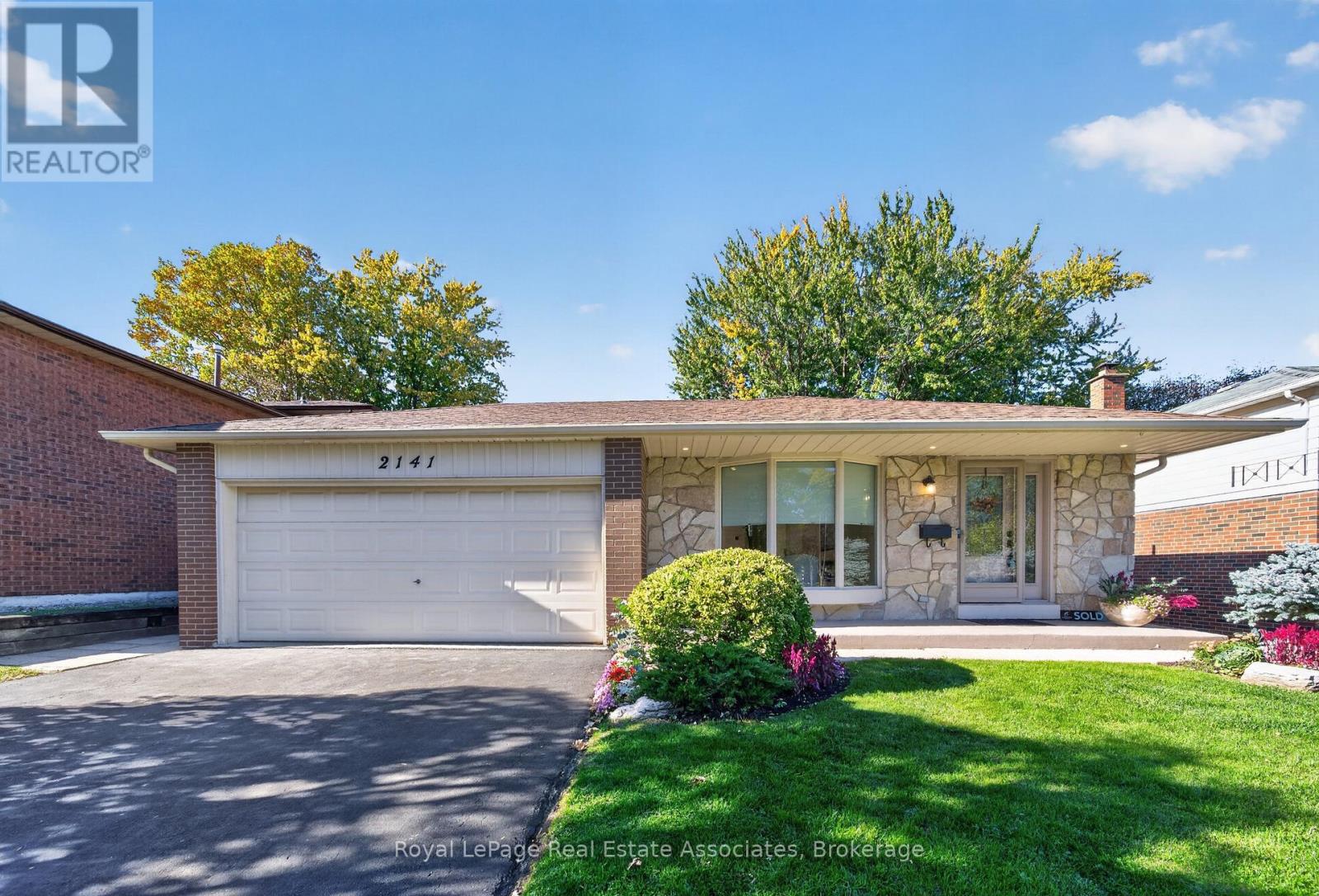 2141 Herridge Drive Property Photo 1