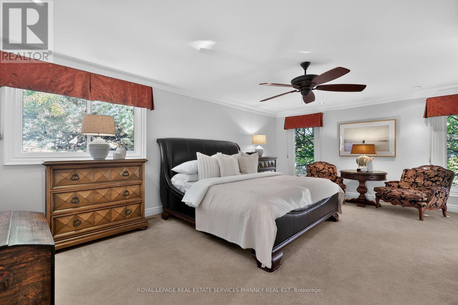 1572 Flamborough Circle Property Photo 17