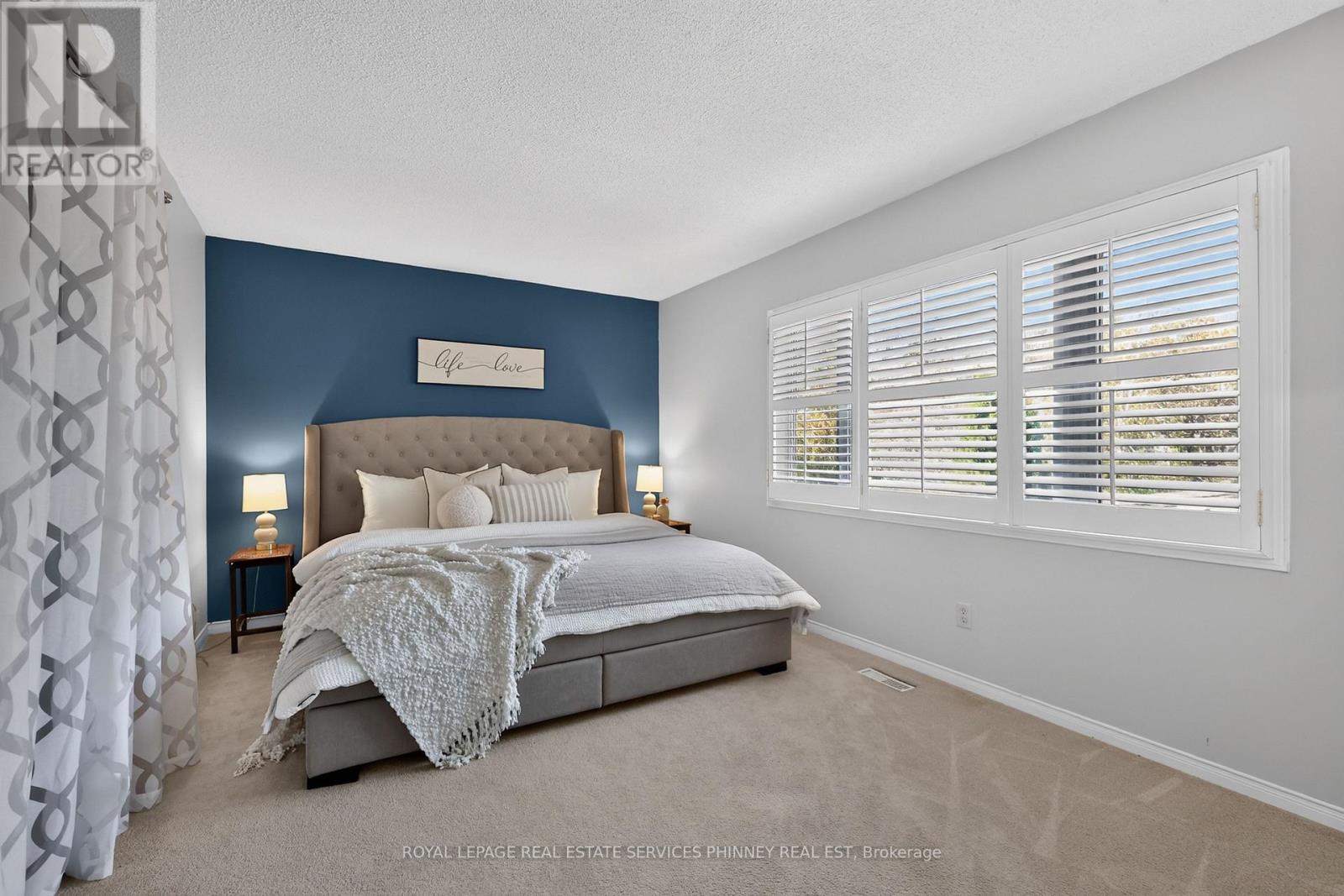 1572 Flamborough Circle Property Photo 25