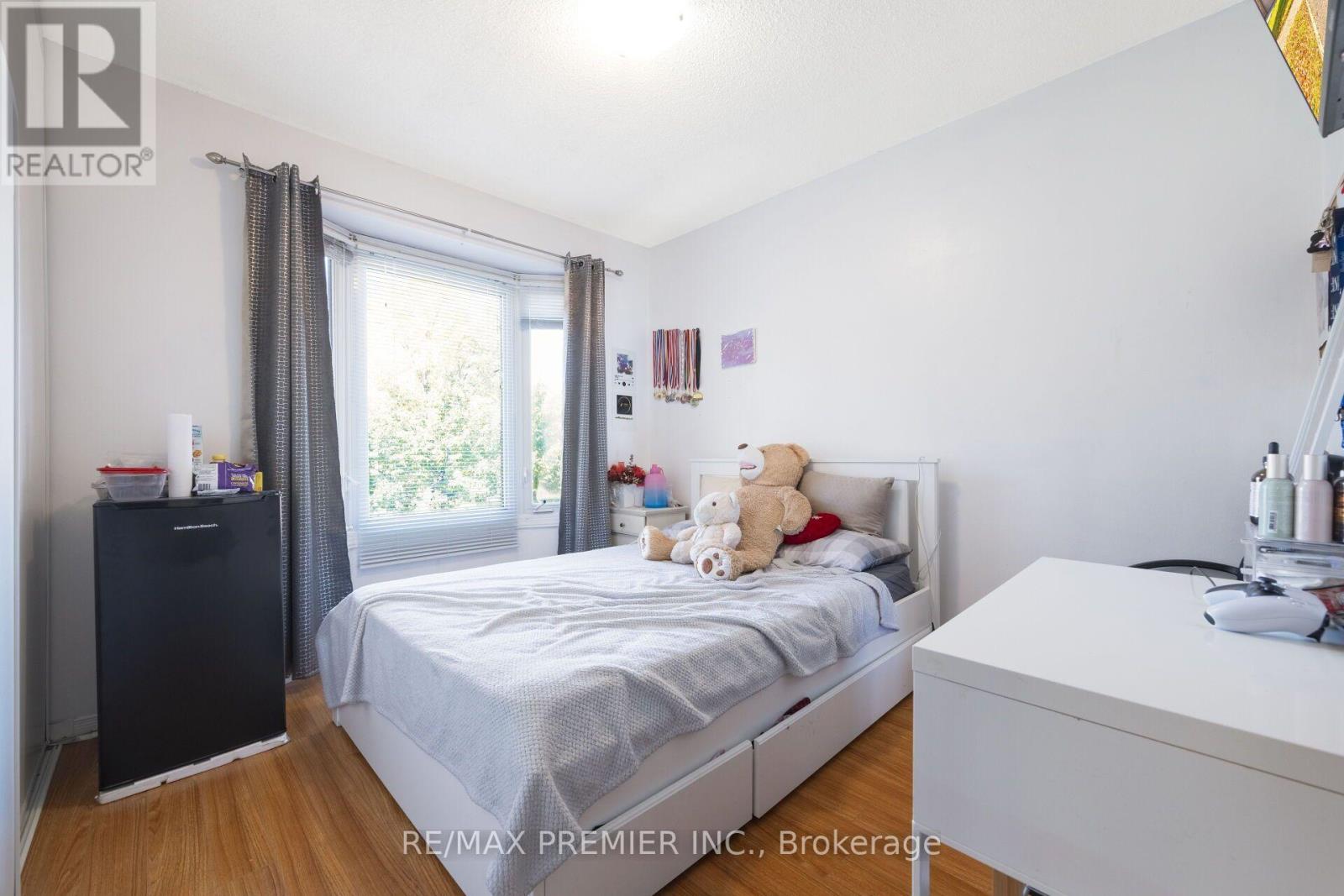45 Rosebud Avenue Property Photo 28