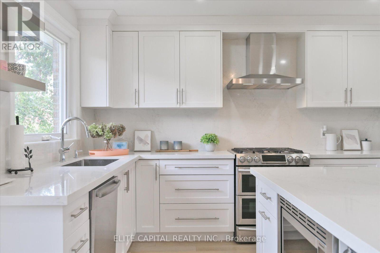 20 Raymore Drive Property Photo 14
