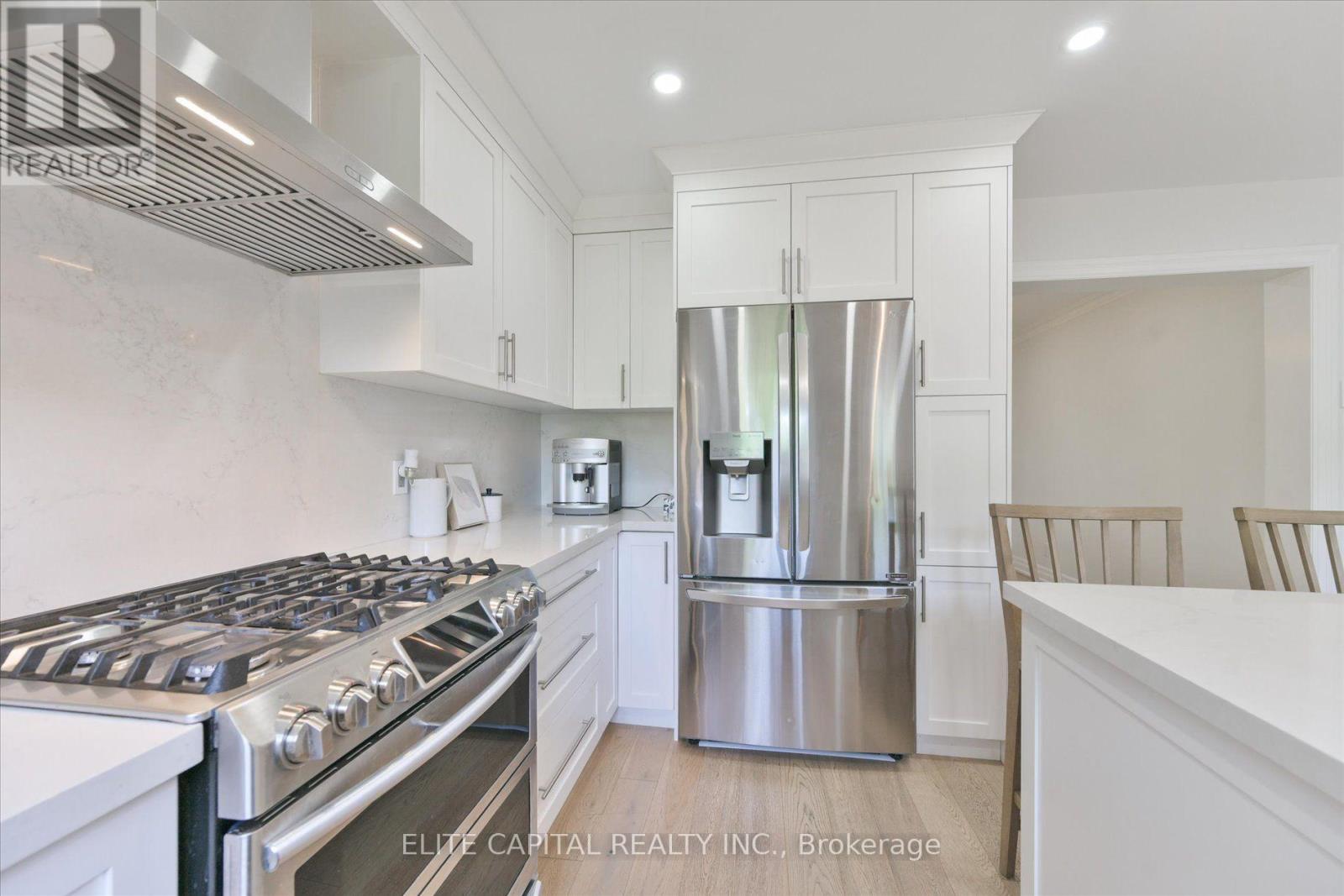 20 Raymore Drive Property Photo 15