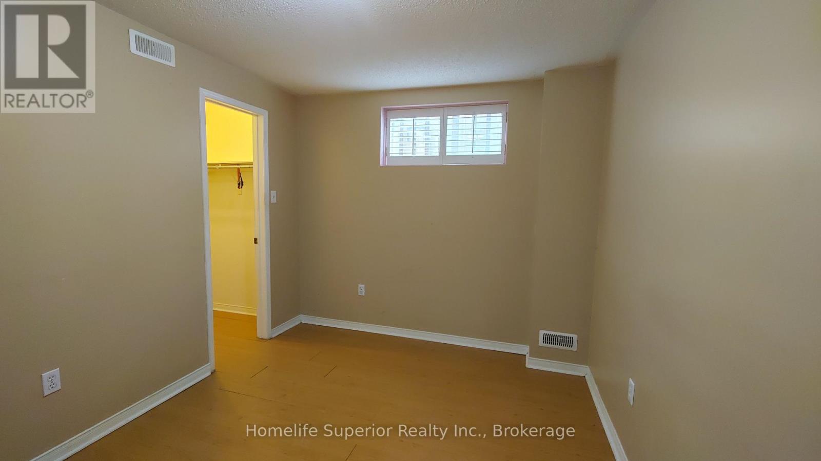 17 Summerfield Crescent Property Photo 15