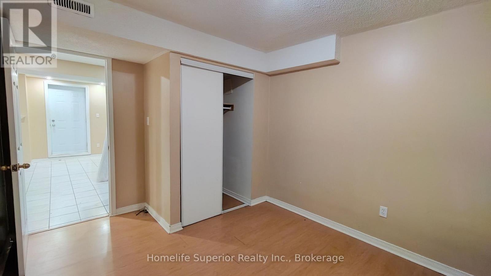 17 Summerfield Crescent Property Photo 22