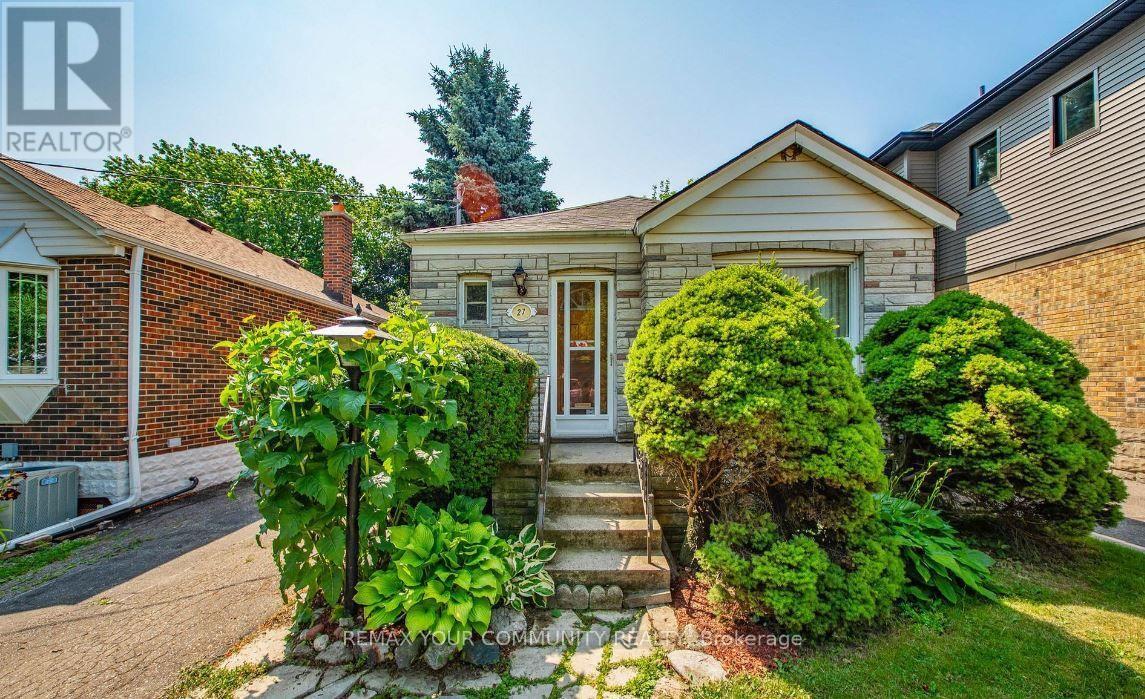 27 Struthers Street Property Photo 1