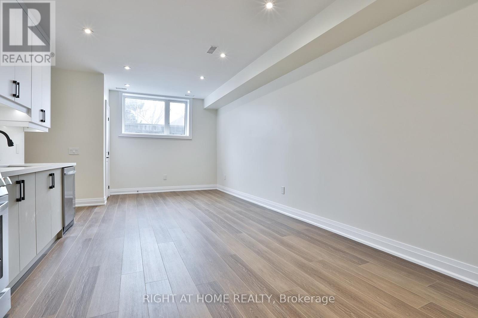2 - 39 Fifteenth Street Property Photo 7