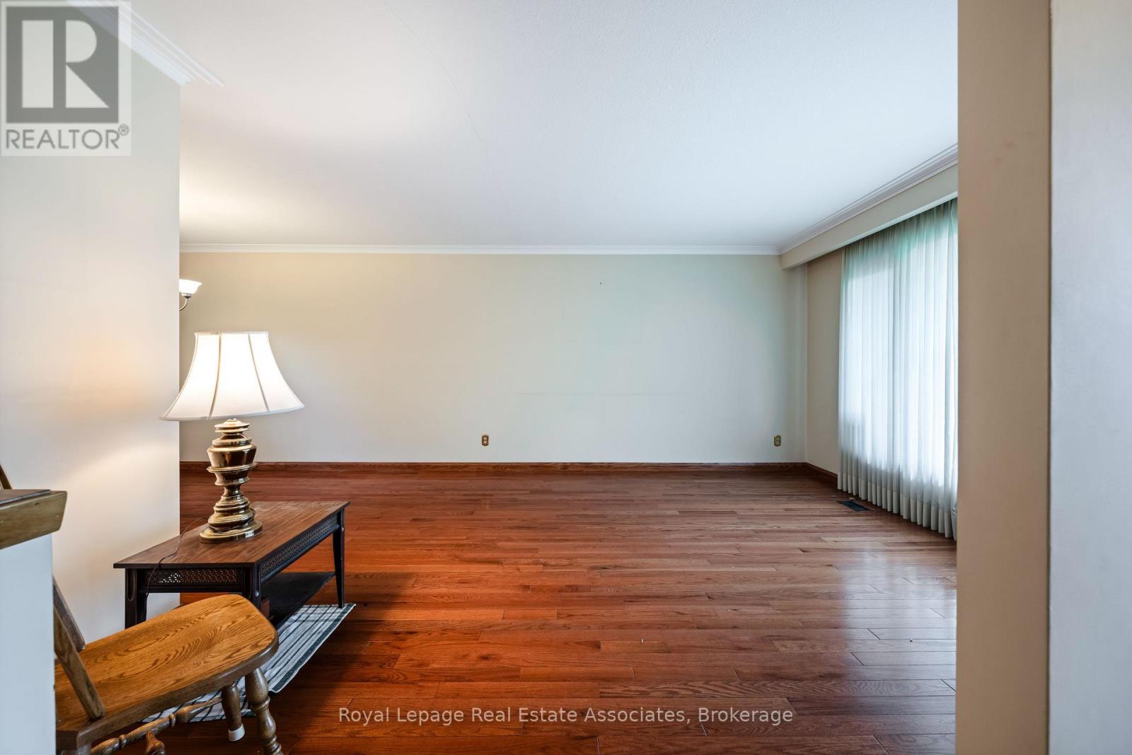 12851 9 Line Property Photo 6