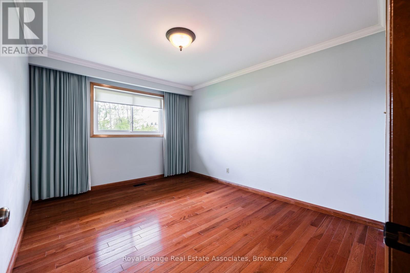 12851 9 Line Property Photo 18