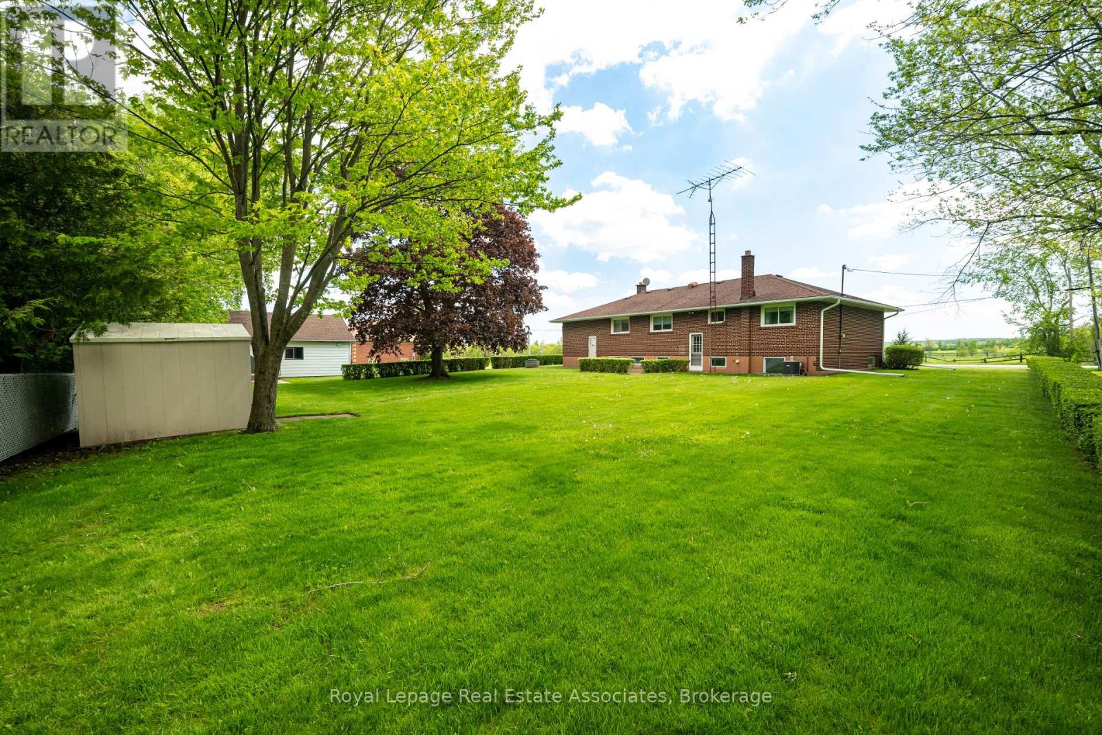 12851 9 Line Property Photo 34