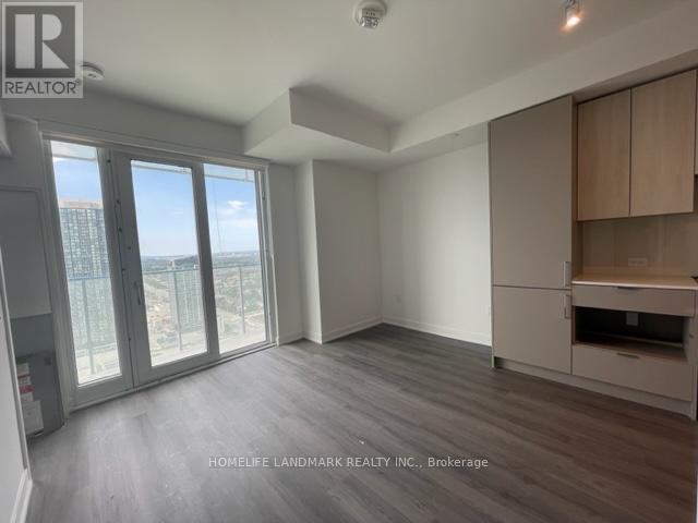3210 - 3883 Quartz Road Property Photo 2