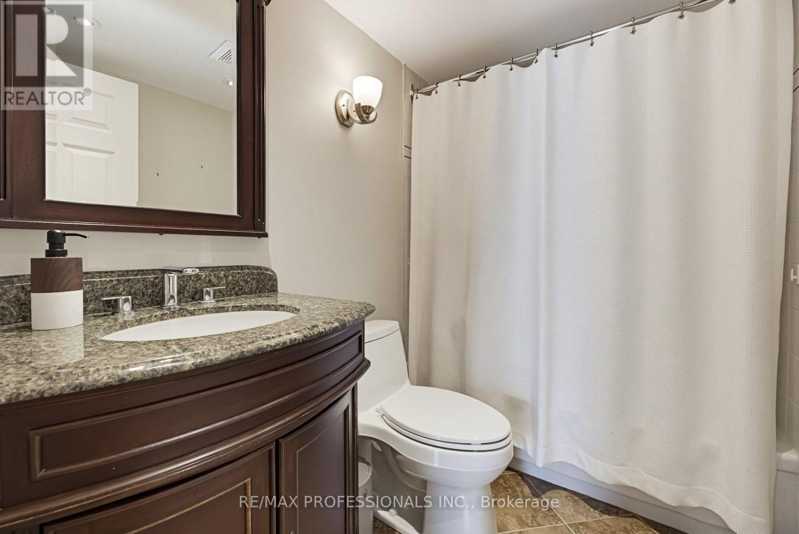 304 - 1271 Walden Circle Property Photo 27