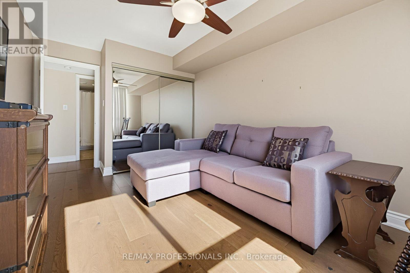 304 - 1271 Walden Circle Property Photo 36